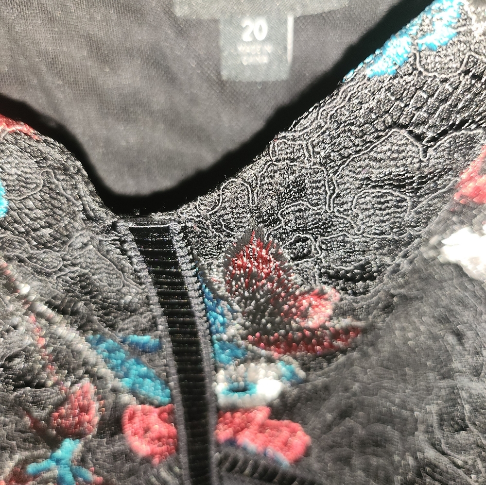 Torrid embroidered lace cocktail dress 2 - Picture 7 of 7